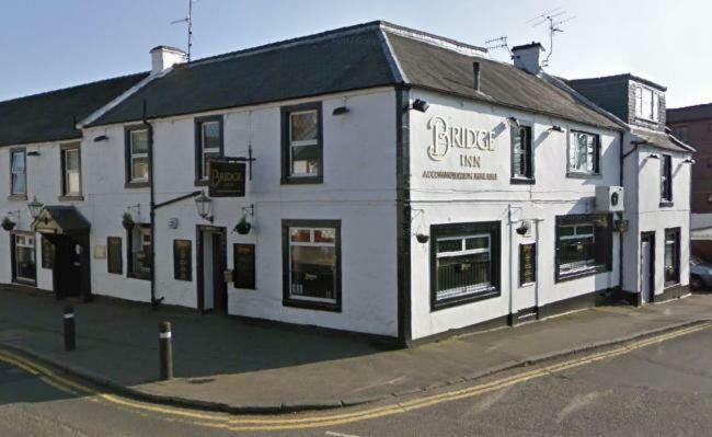 The Bridge Inn Tillicoultry Eksteriør bilde