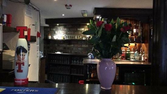 The Bridge Inn Tillicoultry Eksteriør bilde